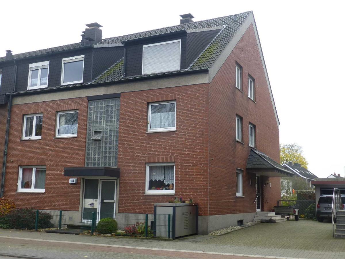 Ferienwohnung 'Zimmer Frei' Gelsenkirchen Exteriör bild