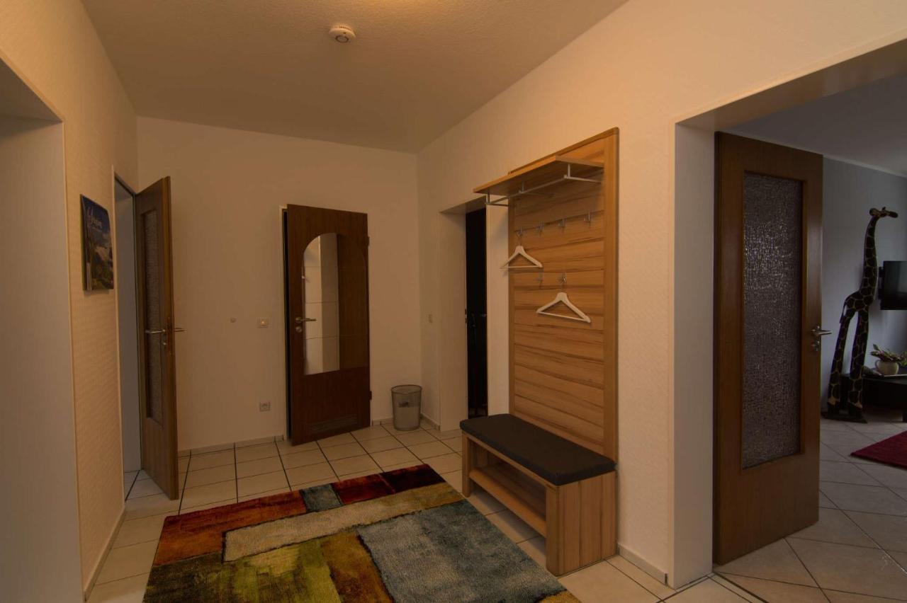 Ferienwohnung 'Zimmer Frei' Gelsenkirchen Exteriör bild